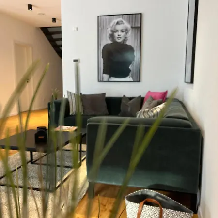 Neu! Feriendomizil Traumzeit 2 Mit Sauna & Garten *